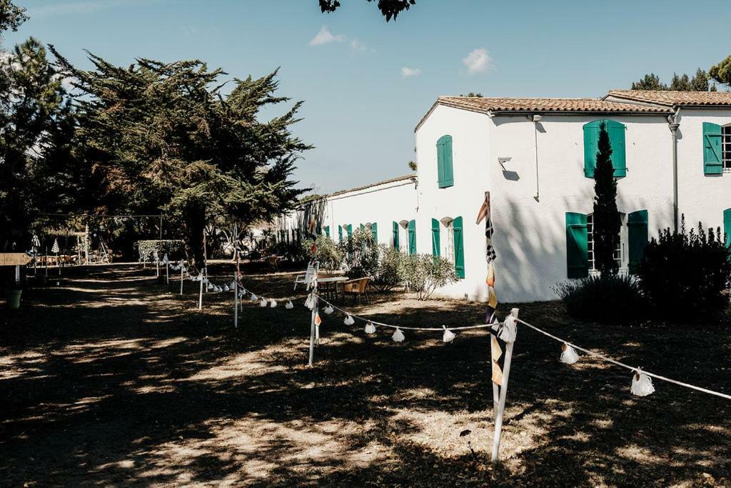 Hotel Les Gollandieres Le Bois-Plage-en-Ré Exterior foto