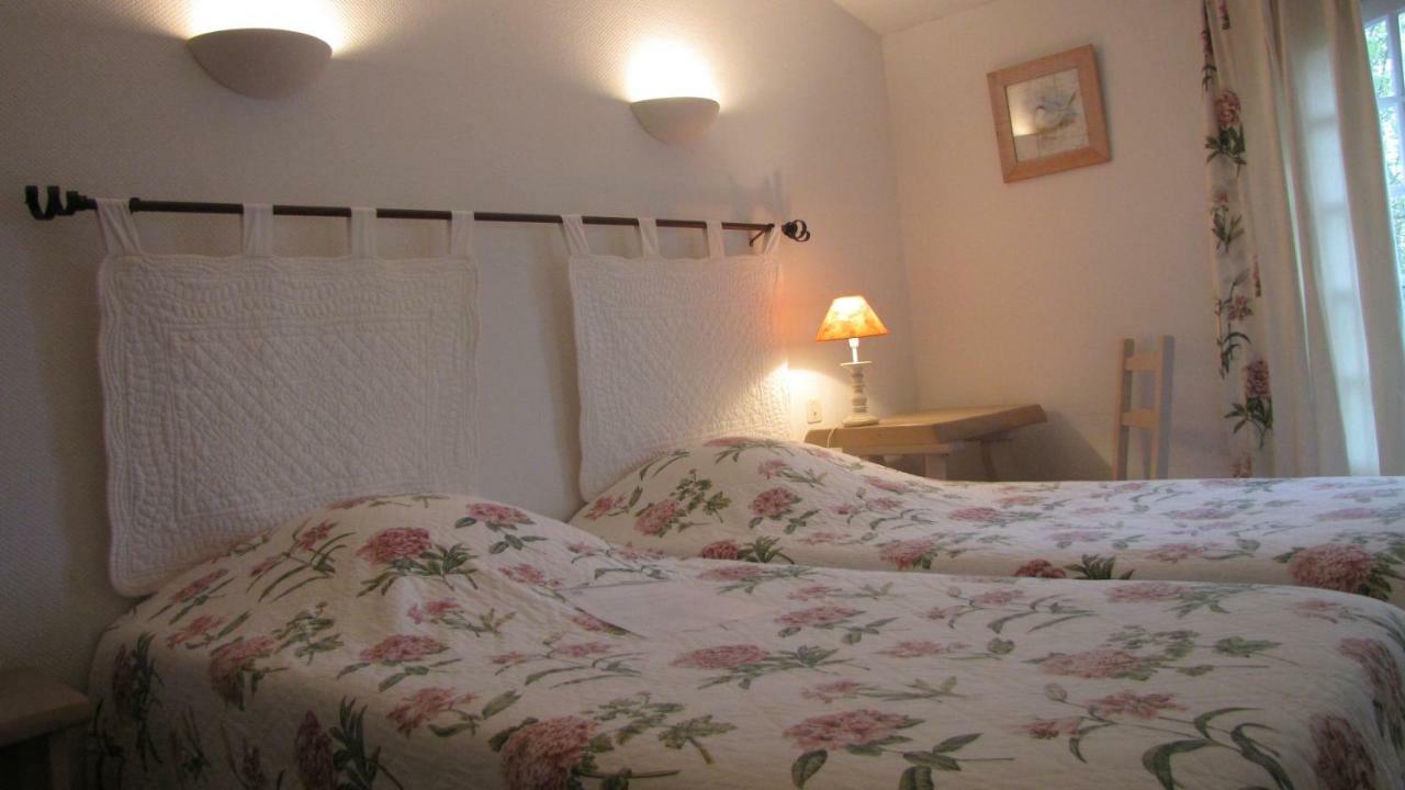 Hotel Les Gollandieres Le Bois-Plage-en-Ré Zimmer foto