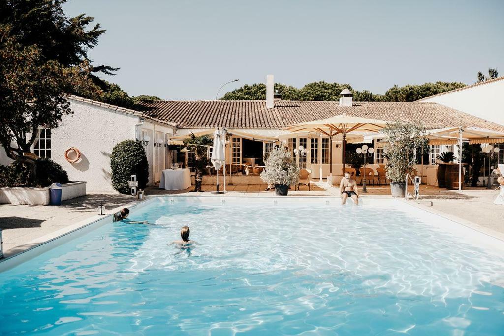 Hotel Les Gollandieres Le Bois-Plage-en-Ré Exterior foto